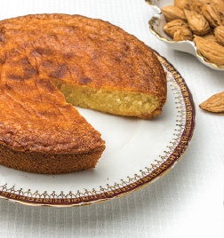 Soft Almond Cake